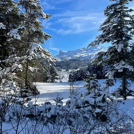 Alpehytte Les De Celine La Joue du Loup
